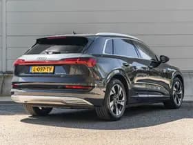 Audi e-tron thumbnail 2