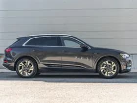 Audi e-tron thumbnail 3