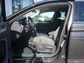 Volkswagen Passat thumbnail 20