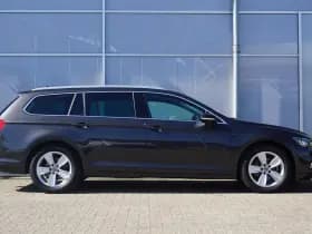Volkswagen Passat thumbnail 3