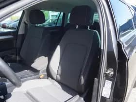 Volkswagen Passat thumbnail 4