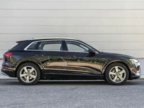 Audi e-tron thumbnail 3