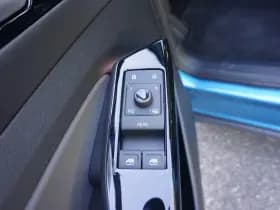 Volkswagen ID.4 thumbnail 37