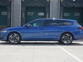 Škoda Superb thumbnail 11