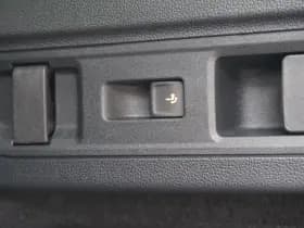 Škoda Superb thumbnail 18