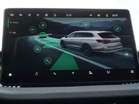 Škoda Superb thumbnail 33