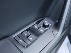 SEAT Leon Sportstourer thumbnail 41