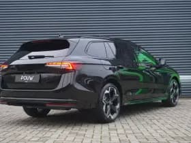 Škoda Superb thumbnail 2