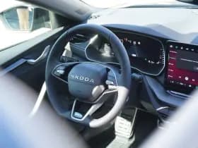 Škoda Octavia thumbnail 5