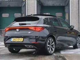 SEAT Leon thumbnail 2