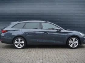 SEAT Leon Sportstourer thumbnail 3