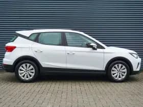 SEAT Arona thumbnail 3