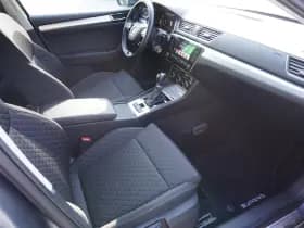Škoda Superb thumbnail 14