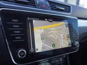 Škoda Superb thumbnail 30