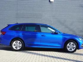 Škoda Octavia thumbnail 3