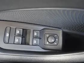 Škoda Octavia thumbnail 21