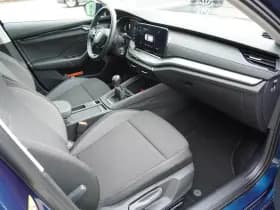 Škoda Octavia thumbnail 5