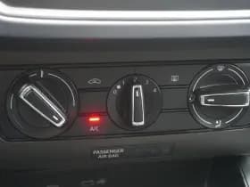 SEAT Arona thumbnail 25