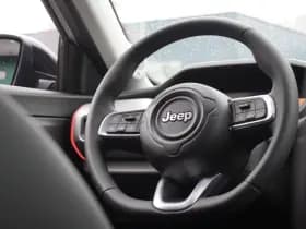 Jeep Avenger thumbnail 5