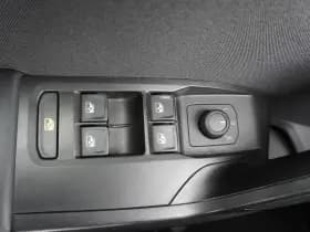 SEAT Leon Sportstourer thumbnail 18