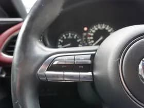 Mazda 3 thumbnail 20