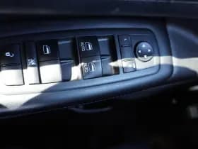 Jeep Grand Cherokee thumbnail 18