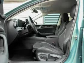 Volkswagen Passat thumbnail 4