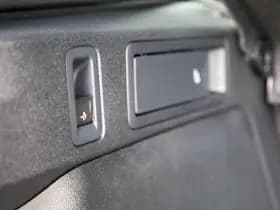 Volkswagen Tiguan thumbnail 17