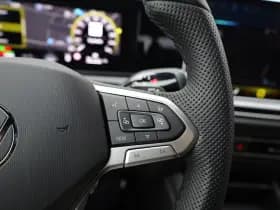 Volkswagen Tiguan thumbnail 26