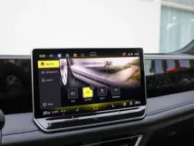 Volkswagen Tiguan thumbnail 42