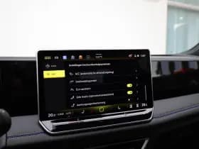 Volkswagen Tiguan thumbnail 44