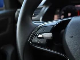 Škoda Superb thumbnail 18
