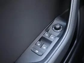 Škoda Superb thumbnail 35