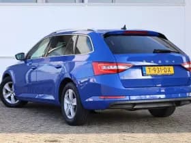 Škoda Superb thumbnail 10