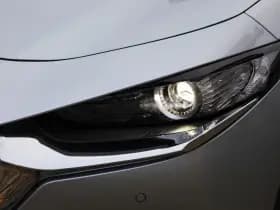 Mazda CX-30 thumbnail 8