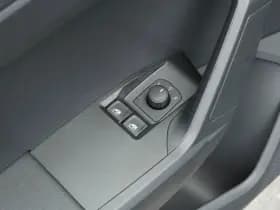 SEAT Ibiza thumbnail 25