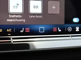 Volkswagen T-Roc thumbnail 28