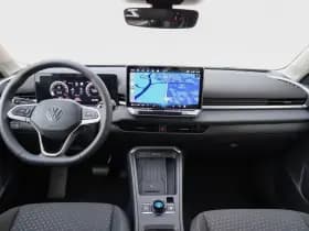 Volkswagen T-Roc thumbnail 5