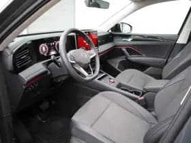 Volkswagen Tiguan thumbnail 18