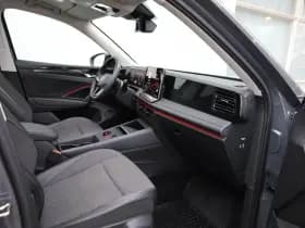 Volkswagen Tiguan thumbnail 35