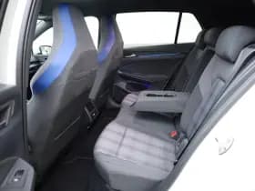 Volkswagen Golf thumbnail 17