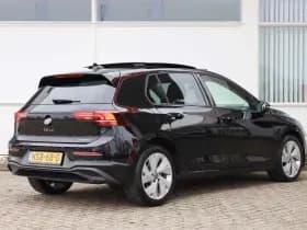 Volkswagen Golf thumbnail 2