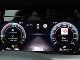 Volkswagen Golf thumbnail 22