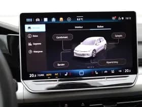 Volkswagen Golf thumbnail 40