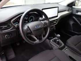 Ford Focus thumbnail 19
