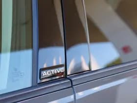 Volkswagen Golf thumbnail 15