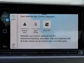 Volkswagen Golf thumbnail 26