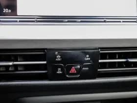 Volkswagen Golf thumbnail 29