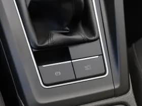 Volkswagen Golf thumbnail 31