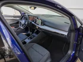 Volkswagen Golf thumbnail 32